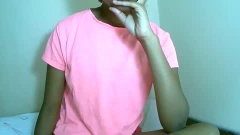 Snapshot of fyah1027 chatting on October 2025 08:35:01 AM fyah1027 online show from October 2025 08:35:01 AM