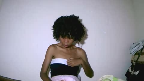 Snapshot of fyah1027 chatting on December 2025 06:48:01 PM fyah1027 online show from December 2025 06:48:01 PM