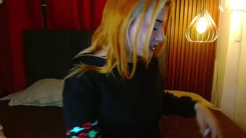 FIRE AND FOX online show from April 2026 07:33:02 PM