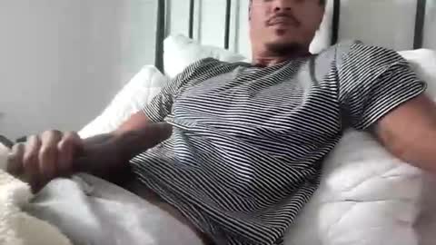 Snapshot of g00ndaddy chatting on June 2026 08:24:01 PM G00NDaddy online show from June 2026 08:24:01 PM