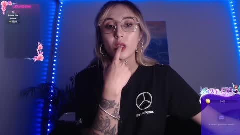 Gabriela online show from February 2025 11:06:02 PM