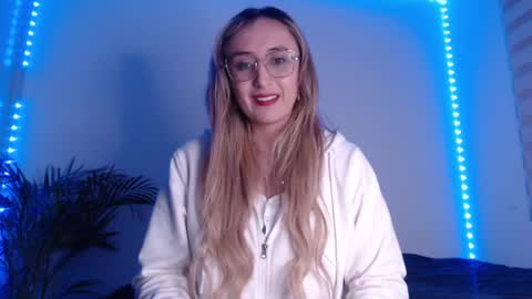 Gabriela online show from March 2025 12:37:02 AM