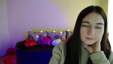 Jaklin online show from February 2025 12:15:02 PM