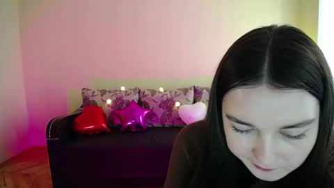 Jaklin online show from March 2025 12:01:02 PM