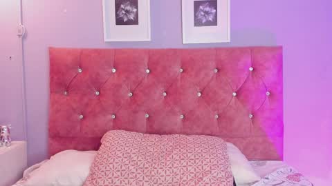 GABRIELA  online show from April 2026 06:19:01 AM