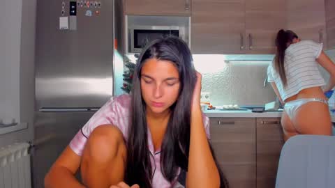 Snapshot of gabri_baby chatting on December 2024 09:48:01 PM The next stream in car 1 december 10pm time in France online show from December 2024 09:48:01 PM