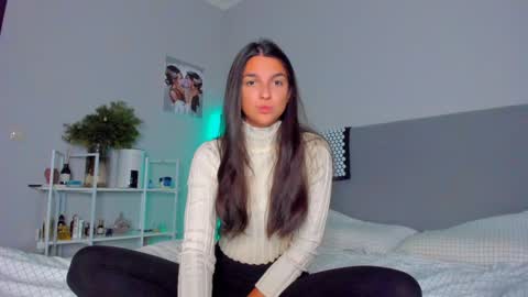 Snapshot of gabri_baby chatting on December 2024 08:26:02 PM The next stream in car 1 december 10pm time in France online show from December 2024 08:26:02 PM