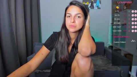 Snapshot of gabri_baby chatting on October 2025 07:51:02 AM The next stream in car 1 december 10pm time in France online show from October 2025 07:51:02 AM