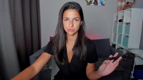 Snapshot of gabri_baby chatting on November 2025 09:09:01 AM The next stream in car 1 december 10pm time in France online show from November 2025 09:09:01 AM