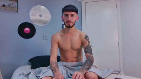 Snapshot of gabriel_and_geronimo chatting on September 2025 10:00:02 PM gabriel_and_geronimo online show from September 2025 10:00:02 PM