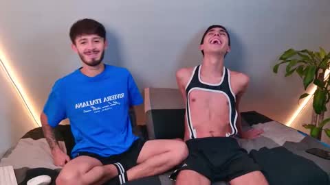 Snapshot of gabriel_and_geronimo chatting on December 2025 04:18:02 AM gabriel_and_geronimo online show from December 2025 04:18:02 AM