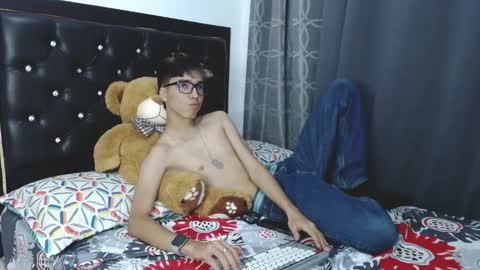 Snapshot of gabriel_x18 chatting on February 2026 04:11:01 AM gabriel_x18 online show from February 2026 04:11:01 AM