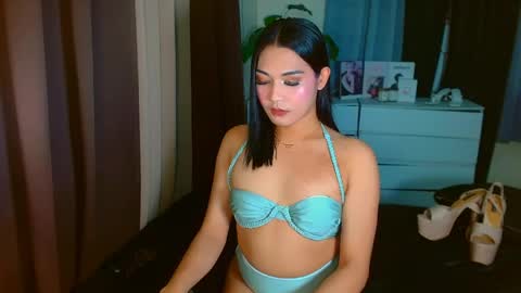 gabriela_deluxe online show from May 2026 05:29:01 PM