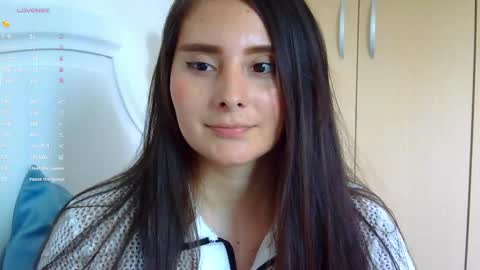 Gabriela Miller online show from March 2025 08:00:01 PM