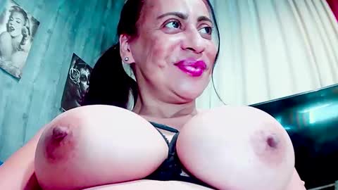 Gabriella Lopez online show from March 2025 05:56:01 PM