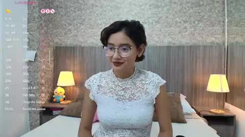 Gabriela Vargas online show from May 2026 08:17:02 PM