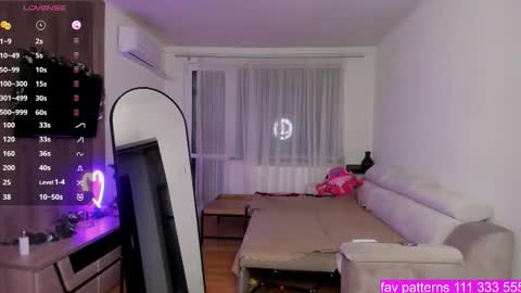 Snapshot of gabrielalove_ chatting on October 2025 08:44:02 PM Gabrielaaaa online show from October 2025 08:44:02 PM