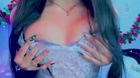 Gabriela Evans MS online show from December 2024 10:02:02 PM