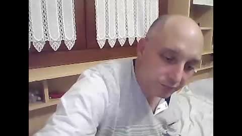 Snapshot of gabrielegr22 chatting on October 2025 05:10:01 PM Gabriele online show from October 2025 05:10:01 PM