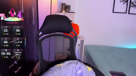 Snapshot of gabriella__tom chatting on October 2025 11:34:02 PM Gabriella online show from October 2025 11:34:02 PM