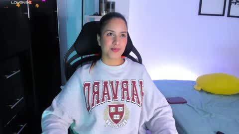 Snapshot of gabriella__tom chatting on October 2025 09:56:01 PM Gabriella online show from October 2025 09:56:01 PM