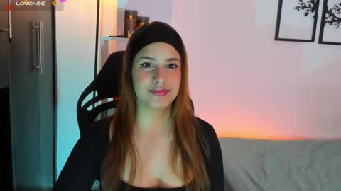 Snapshot of gabriella__tom chatting on October 2025 06:50:01 PM Gabriella online show from October 2025 06:50:01 PM