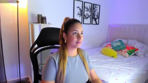 Gabriella online show from January 2026 09:06:02 PM