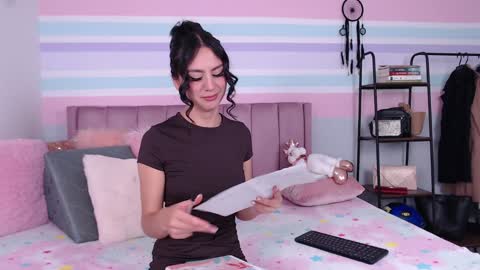 Snapshot of gabriella_bg chatting on February 2025 08:20:02 AM Gaby online show from February 2025 08:20:02 AM