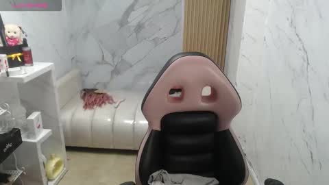 Gabriella online show from February 2026 01:28:01 AM