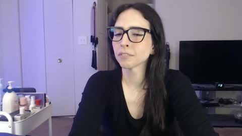 Snapshot of gabriellacruella chatting on February 2026 07:18:02 AM GabbyCruel online show from February 2026 07:18:02 AM