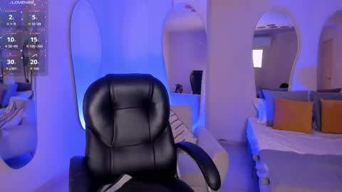 Gabriella Lee online show from November 2025 03:07:01 AM