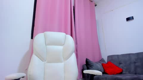 gaby online show from November 2025 01:45:01 PM