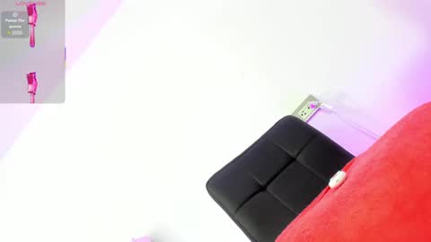 gaby_lovesexx online show from March 2025 07:50:02 PM