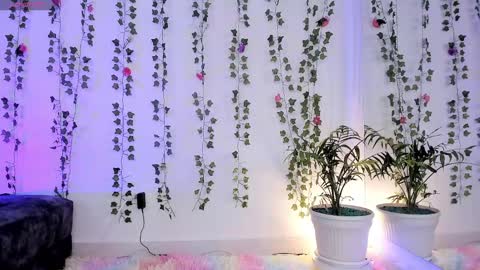 Gaby  online show from February 2025 07:05:01 AM