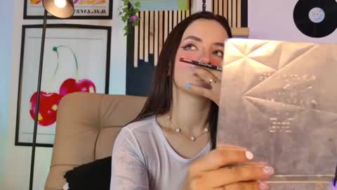 Gaby  online show from September 2025 12:40:02 PM