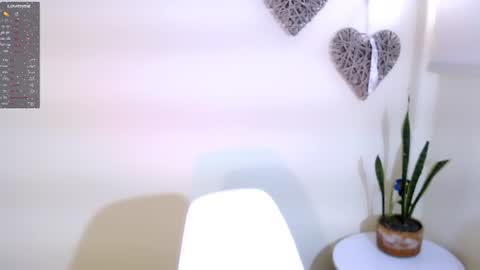 Snapshot of gaby_saikozz chatting on July 2026 08:59:02 PM My name is Gabriela.. nice to meet you thumbs up please its very important to me online show from July 2026 08:59:02 PM