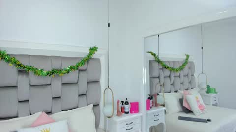 GABRIELA  online show from March 2026 11:57:01 AM