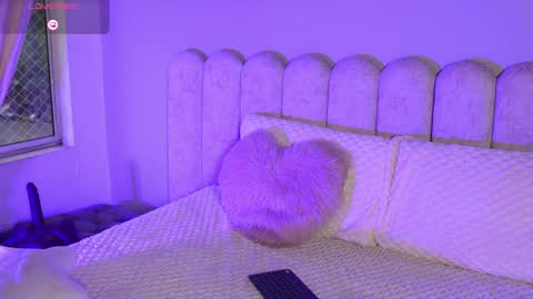 Aleja  online show from February 2026 12:16:01 PM