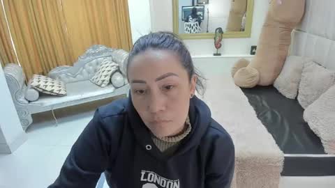 gabriela online show from April 2026 05:40:01 PM