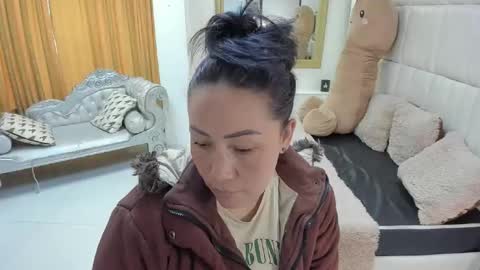 gabriela online show from April 2026 04:44:01 PM