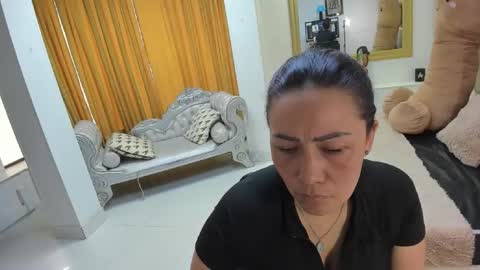 gabriela online show from April 2026 05:30:01 PM