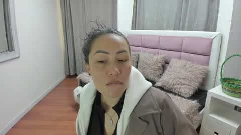 Snapshot of gaby_trent chatting on June 2026 06:06:01 PM gabriela online show from June 2026 06:06:01 PM