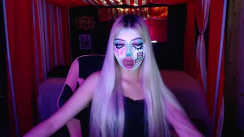 gabygumms online show from April 2026 11:46:02 AM