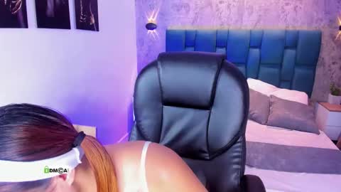 Gaby Jackson1 online show from November 2025 12:27:02 PM