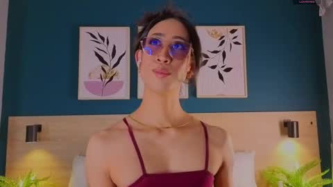 Gaby online show from September 2025 07:59:02 PM