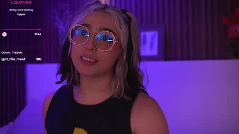 Snapshot of gabyrose9 chatting on February 2026 02:53:01 AM gabyrose9 online show from February 2026 02:53:01 AM