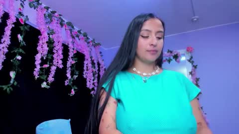 gabby cooper online show from April 2026 03:00:01 AM