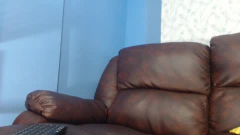 Snapshot of gadiel_sex chatting on February 2025 06:55:02 PM gadiel_sex online show from February 2025 06:55:02 PM