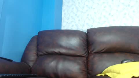 Snapshot of gadiel_sex chatting on February 2025 09:52:02 PM gadiel_sex online show from February 2025 09:52:02 PM