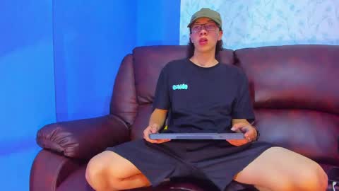 Snapshot of gadiel_sex chatting on March 2025 02:21:02 PM gadiel_sex online show from March 2025 02:21:02 PM